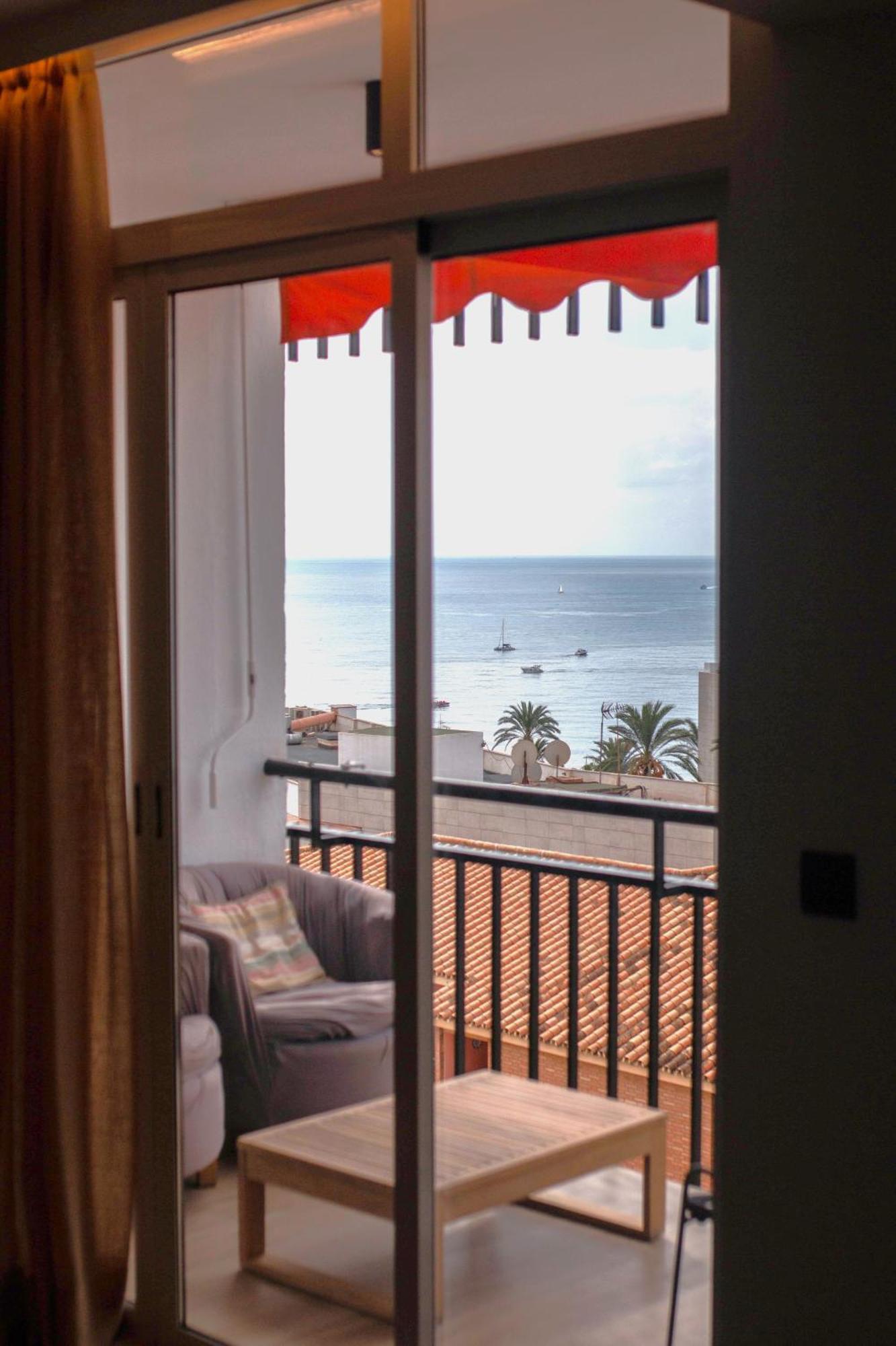 Apartamento Con Vistas Al Mar Cerca Del Puerto Benalmádena Exteriér fotografie